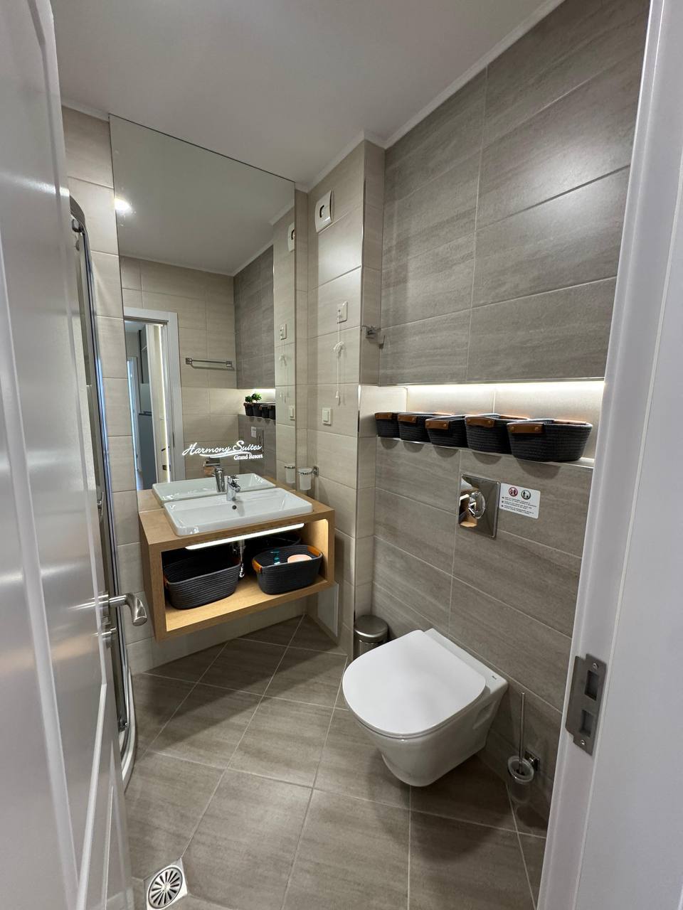 Harmony Suites 19 5